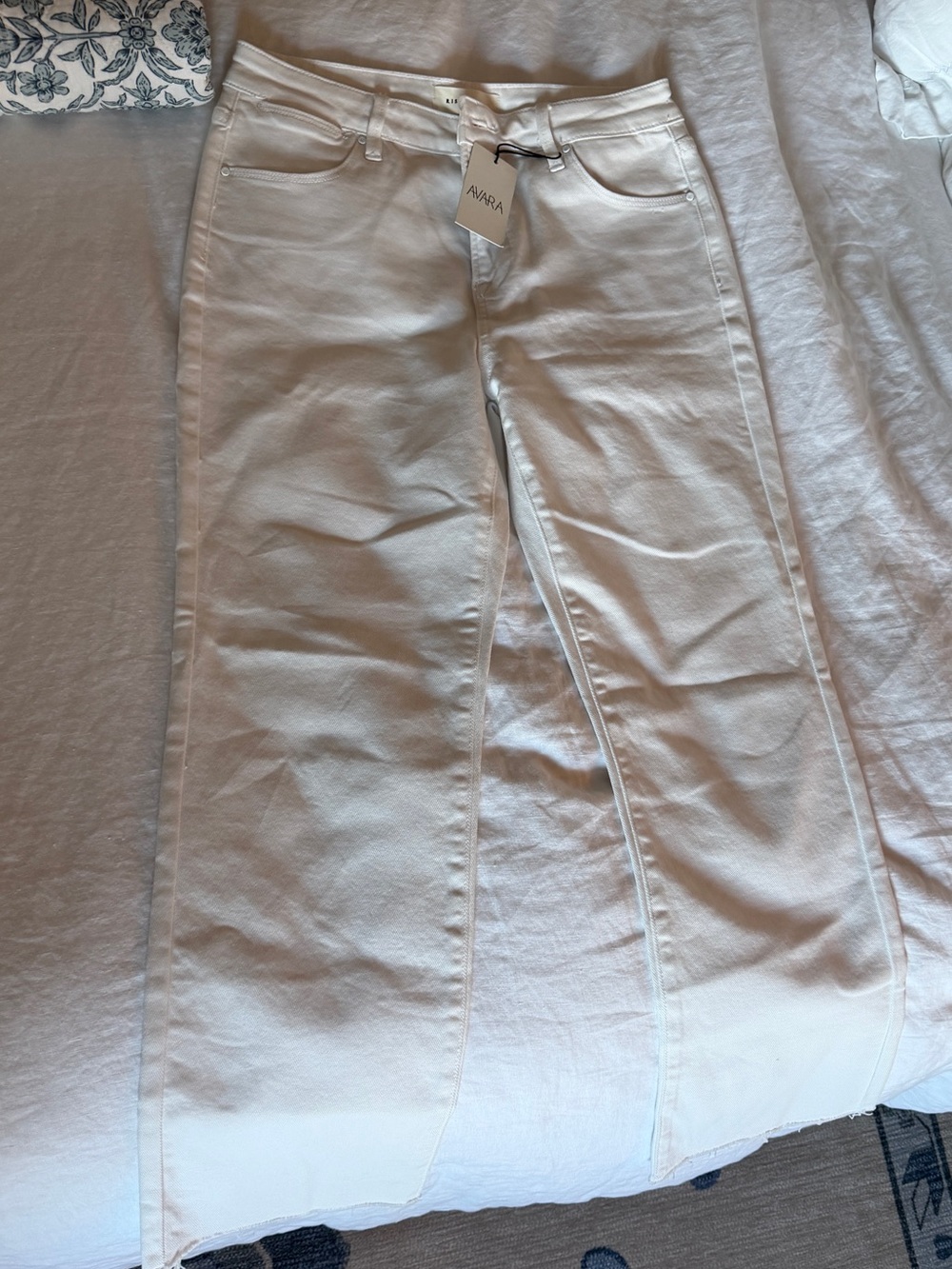 NWT Risen Becca White Kick Flare Jeans